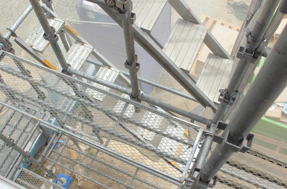 足場からの見下ろし画像